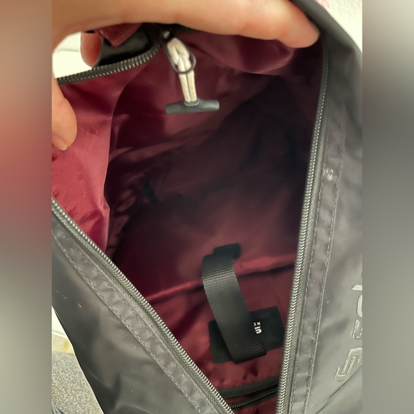 Backpack - Picture 7 of 8